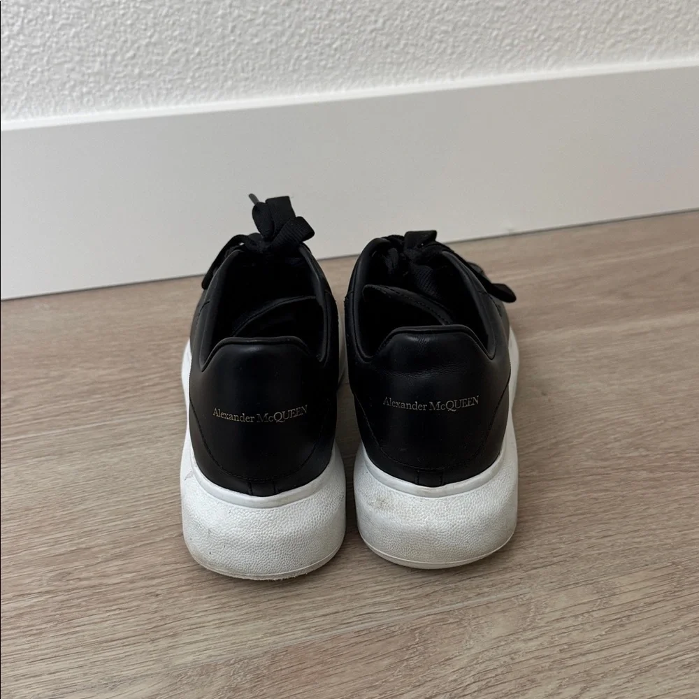 Alexander Mcqueens sneakers - Picture 2 of 5